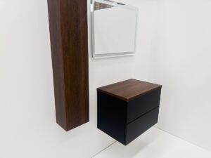 Черен мат шкаф за баня и тъмно дървесен плот ПВЦ 50x37 Черен мат шкаф за баня и тъмно дървесен плот ПВЦ 50x37