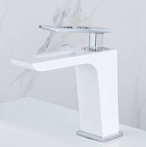 Бял смесител за мивка Blandini Carat White Chrome
