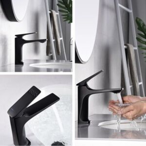 Смесител за мивка Blandini Berg Black